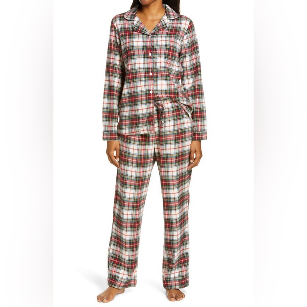 L.L. Bean Red and Green Victoria Stewart Tartan Plaid Flannel Pajama Set